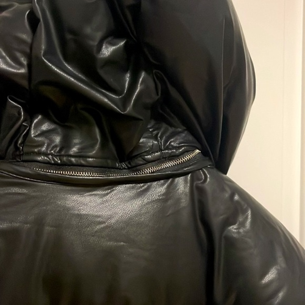 LVIR Hooded Leather Puffer Coat Size M - Picture 15 of 15